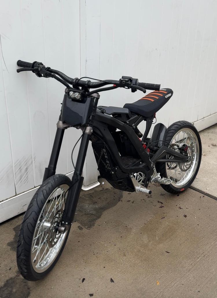 Glossy motocuts plate