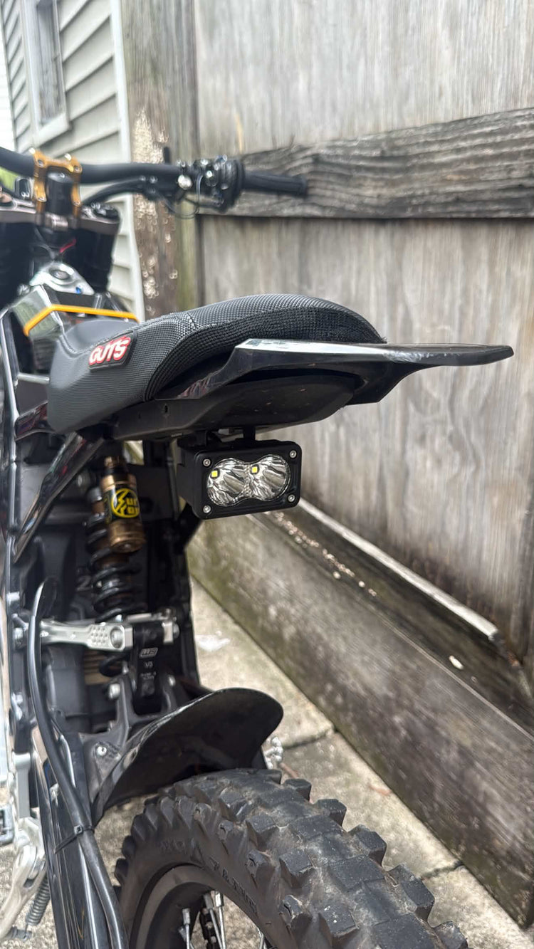 Universal Chase light